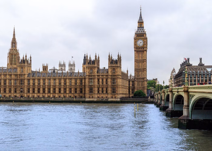Filipino DMW Jobs UK Hiring 3000+ Positions Apply Now